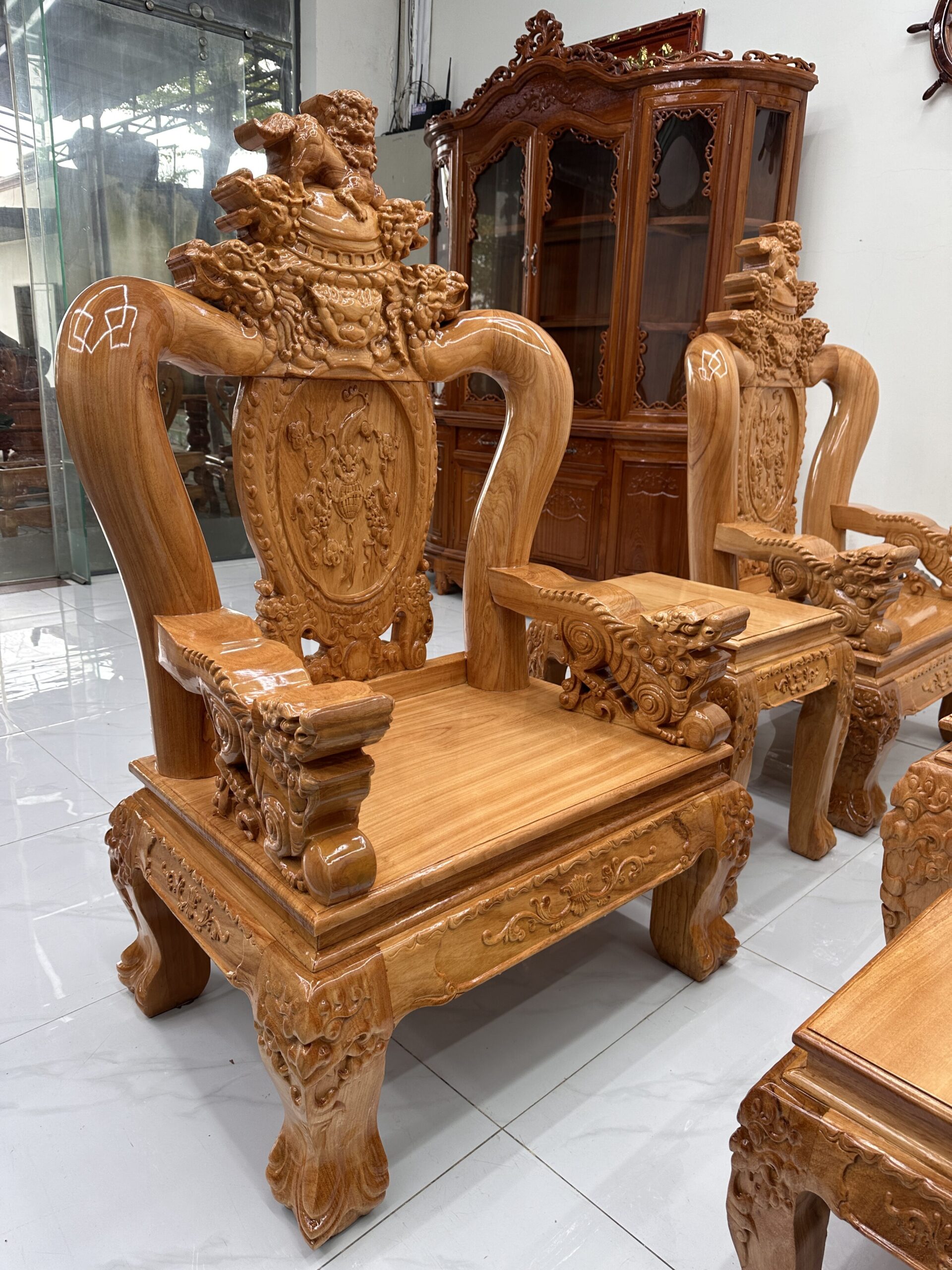 Bộ Sa lông gỗ gõ 5 đầu Nghê - Ảnh 6