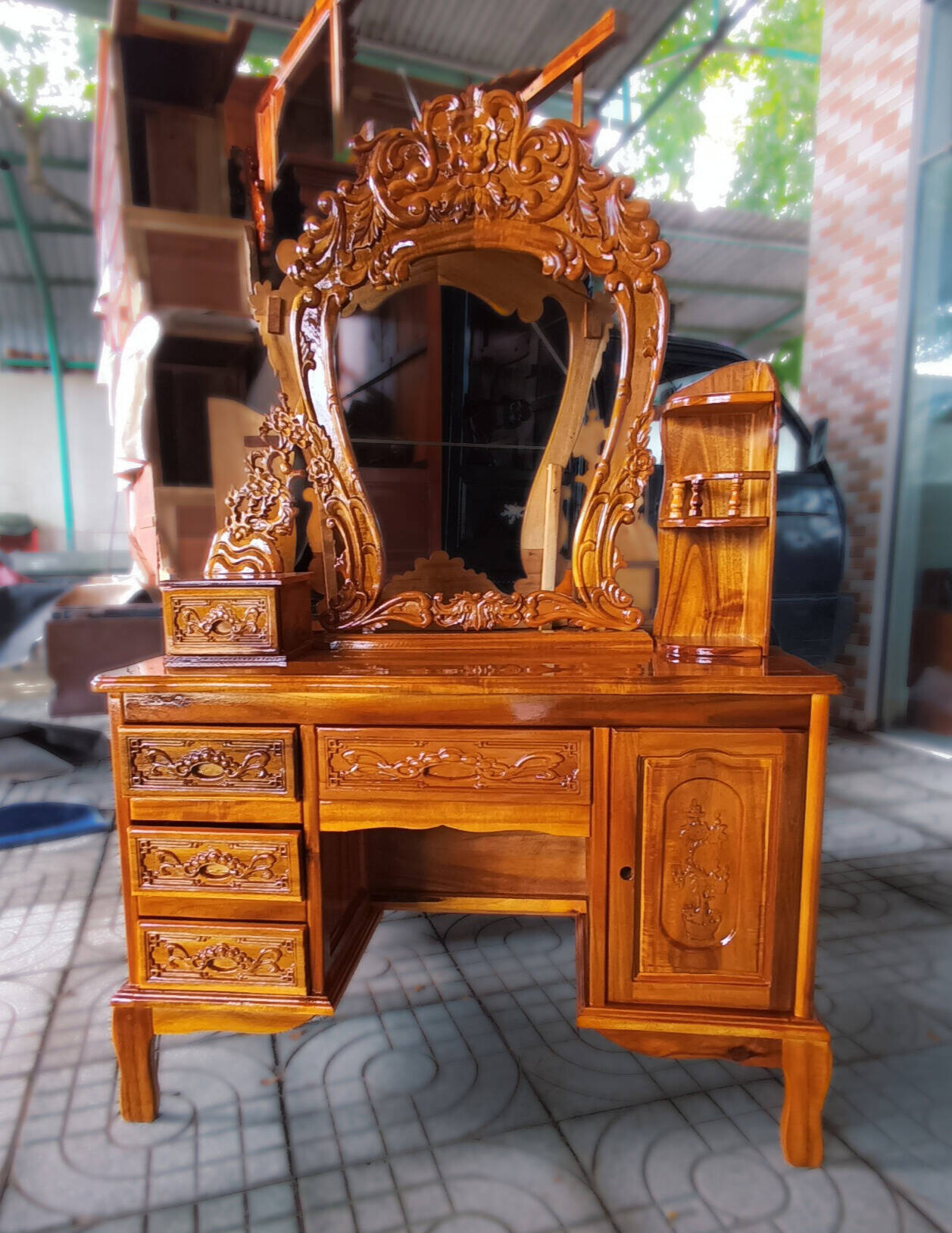 Bàn Trang Điểm Gỗ Tràm 1m1 Biên Hòa – Thiết Kế Đẹp, Tiện Nghi Cho Phòng Ngủ