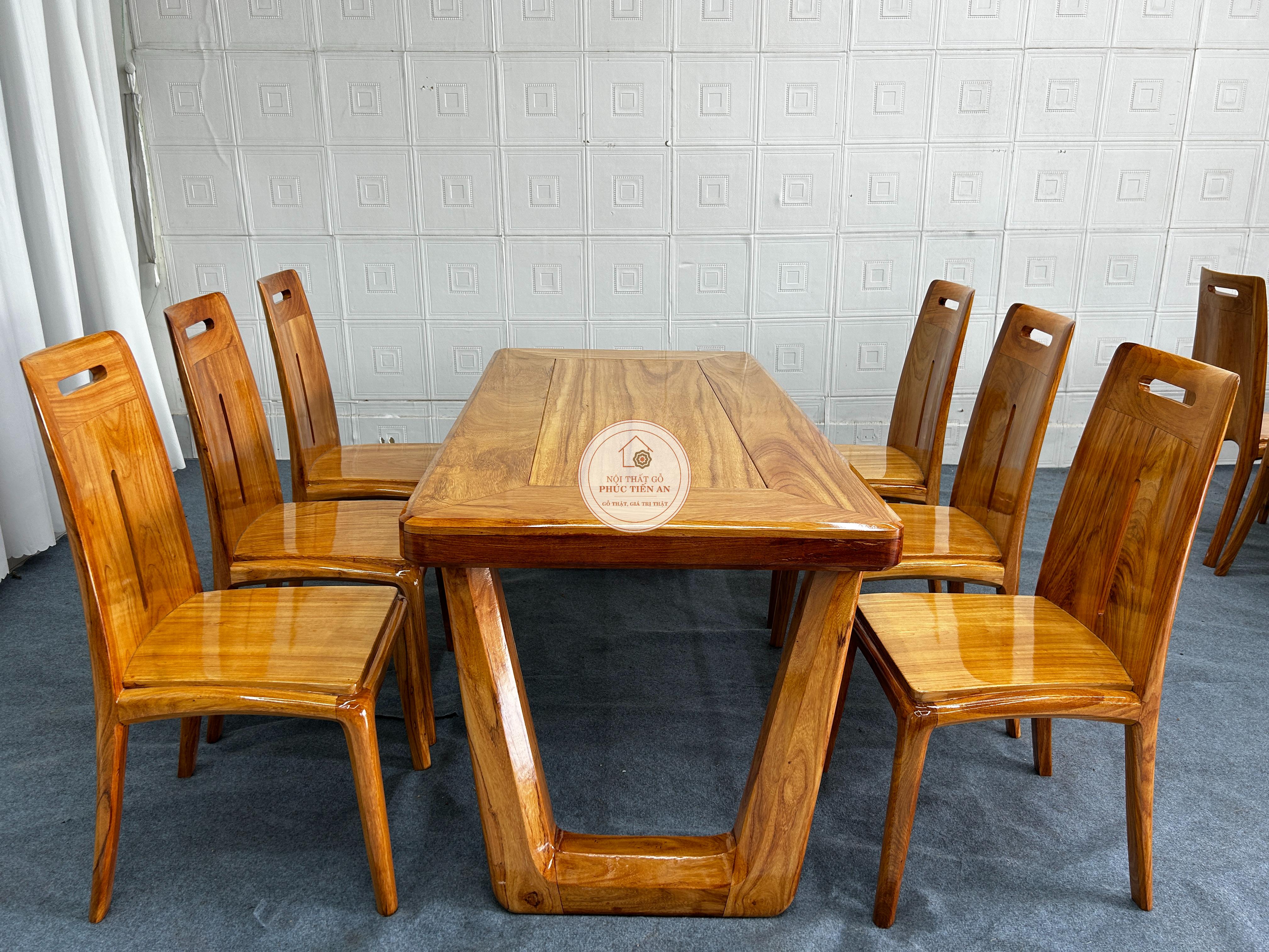 mẫu bàn ăn vũng tàu