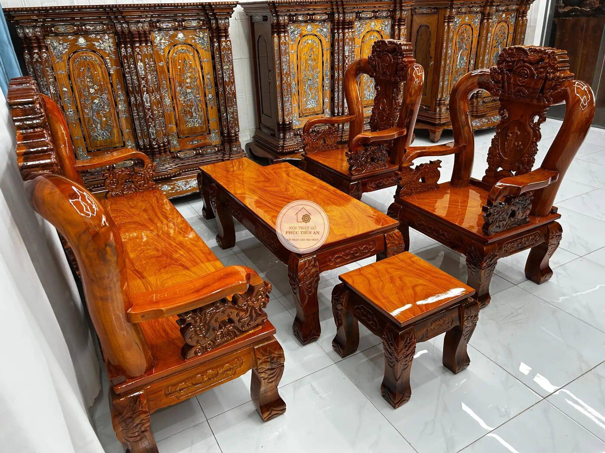 Salon phòng khách – Tràm hồng đào tó cuốn thư tay rồng Đồng Nai